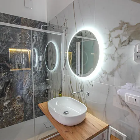 Dada - Luxury 3* Bari